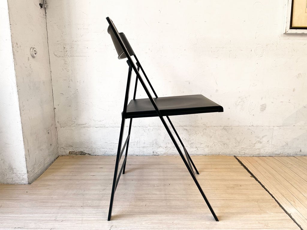 エリア・デクリック AREA declic ポケットチェア Pocket Chair 折りたたみチェア ポリプロピレン製 ブラック イタリア モダンデザイン 定価￥17,600- ★