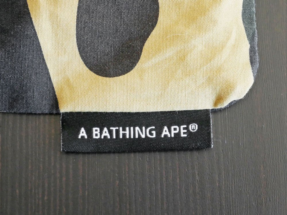 アベイシングエイプ A BATHING APE ピローケース 枕カバー 1stカモ グリーン 87×42cm ●