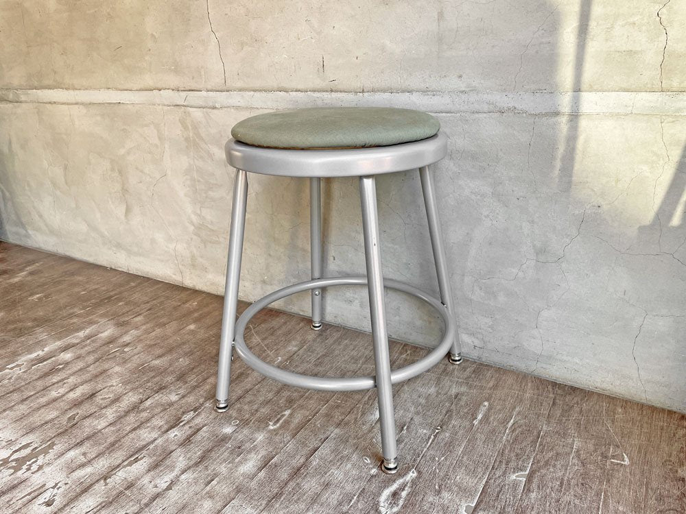 パシフィックファニチャーサービス Pacific Furniture Service P.F.S ラボスツール LAB STOOL Sサイズ カーキ USビンテージスタイル ♪