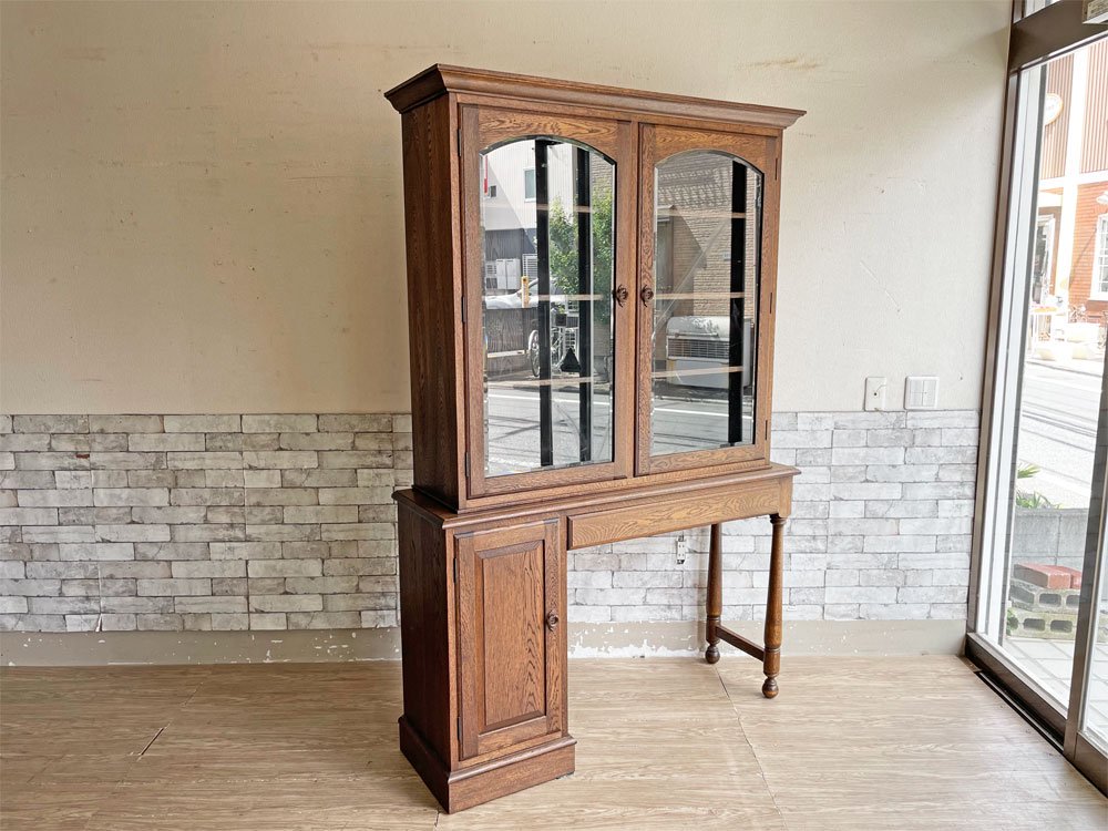 横浜元町 竹中家具 takenaka furniture オーク材 食器棚 カップボード 本棚 キャビネット H190cm 上下分割式 ゴシック クラシカルデザイン ●
