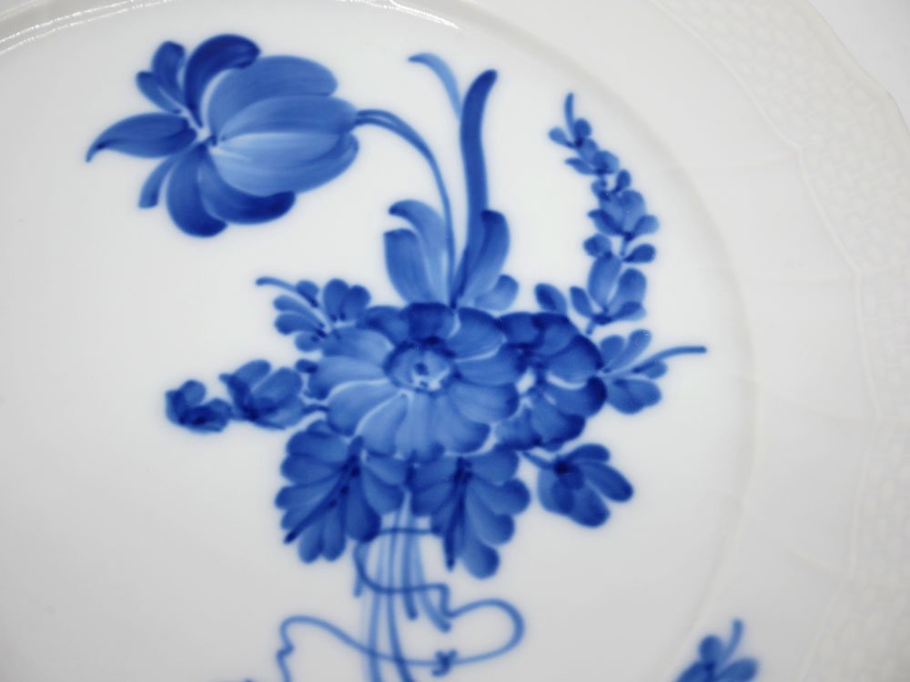 ロイヤルコペンハーゲン ROYAL COPENHAGEN ブルーフラワー Blue Flower カーブ プレート 皿 Φ21cm デンマーク 北欧食器 ●