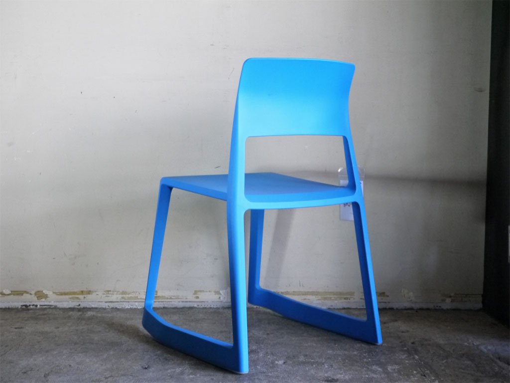 ヴィトラ Vitra ティプトン Tipton チェア スタッキングチェア チルト機能 ロッキングチェア グレイシャーブルー ■