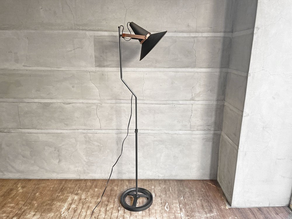 ディクラッセ DI CLASSE スタジオD フロアランプ Studio D floor lamp 伸長式 定価41,800円 インダストリアル 廃番 ♪