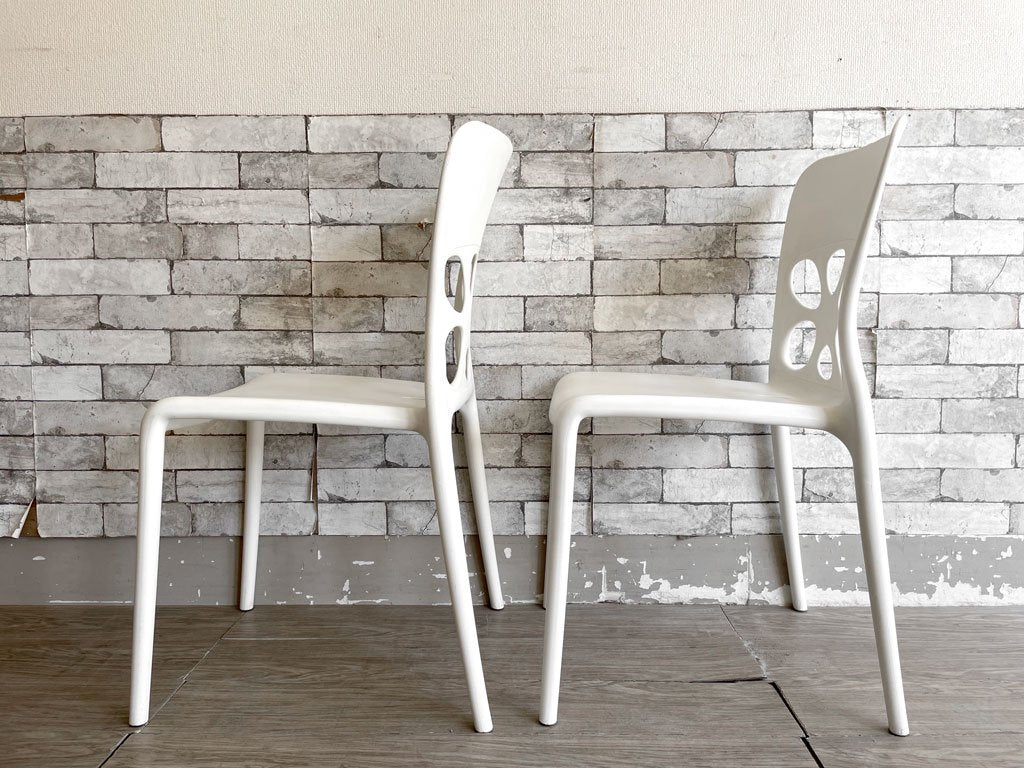 カリガリス Calligaris ネオンチェア NEON Chair スタッキングチェア 2脚セット ポリプロピレン製 ホワイト 軽量 イタリア モダンデザイン C ●