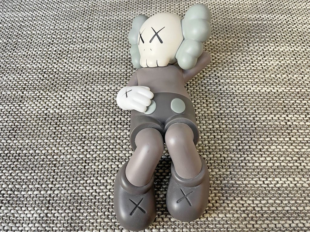 カウズ × オールライツリザーブド KAWS × AllRightsReserved カウズホリデージャパン KAWS HOLIDAY JAPAN フィギュア ブリスター付 コラボ 限定品 ★