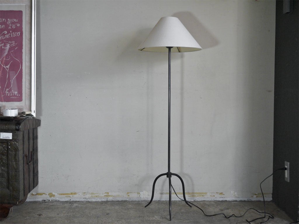 イデー IDEE トライポッド TRIPOD フロアランプ FLOOR LAMP クラシカルデザイン ■