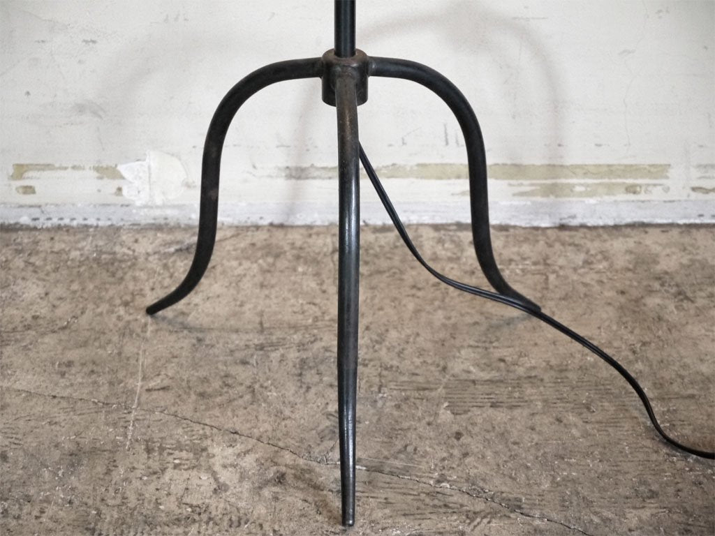 イデー IDEE トライポッド TRIPOD フロアランプ FLOOR LAMP クラシカルデザイン ■