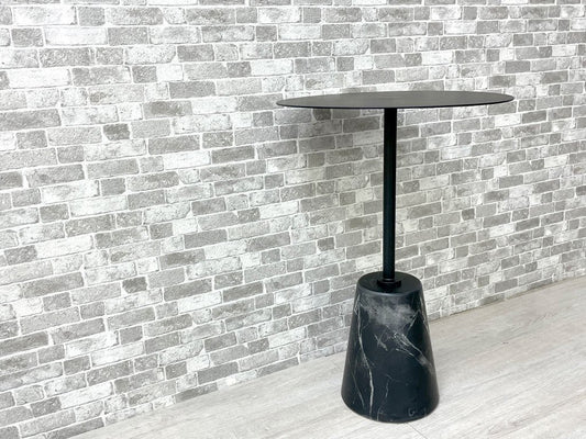 モーダエンカーサ moda en casa プラタテーブル PRATA table サイドテーブル メタル天板 ブラックマーブル 大理石 高さ66cm 定価￥46,200- ●