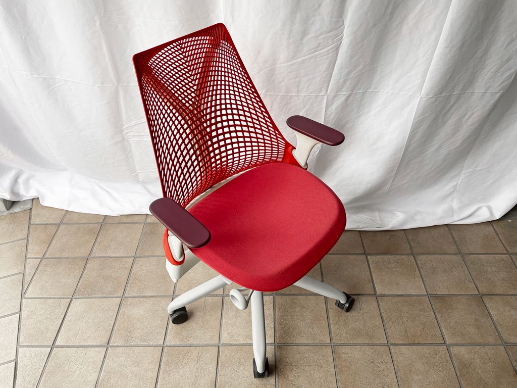 ハーマンミラー Herman Miller セイルチェア SAYL CHAIR ミドルバック オフィスチェア デスクチェア ホワイトフレーム レッド ◇