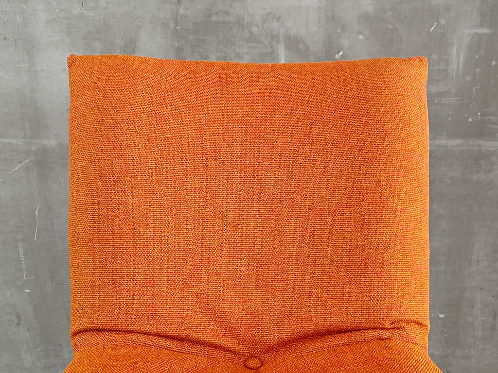 リーンロゼ ligneroset　ロゼカラン ダイニングチェア ROSET Calin steel leg カラン CALIN チェア オレンジファブリック D 〓