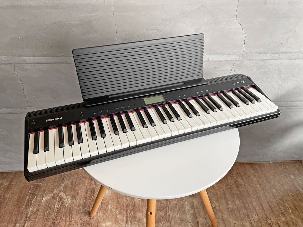 ROLAND ローランド GO:PIANO GO-61P 電子ピアノ キーボード 61鍵 未使用ペダル付き ♪