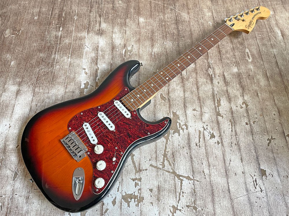 スクワイヤ Squier ストラトキャスター STD ST アンティークバースト エレキギター ソフトケース付き ♪