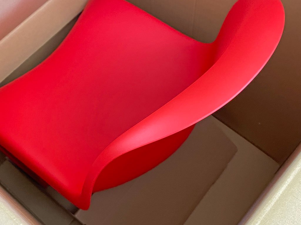 ヴィトラ vitra. パントンチェア Panton Chair クラシックレッド ヴェルナー・パントン Verner Panton スタッキングチェア 未使用保管品 〓