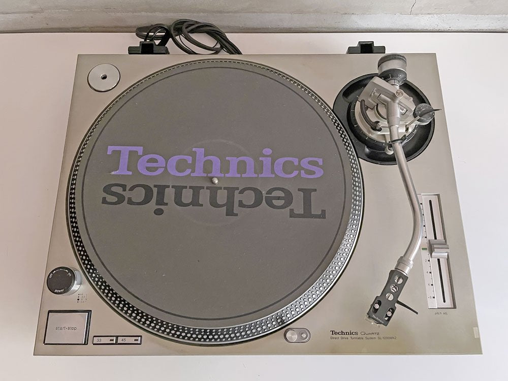 テクニクス Technics ターンテーブル SL-1200MK2 シルバー レコードプレーヤー DJ機器 ♪