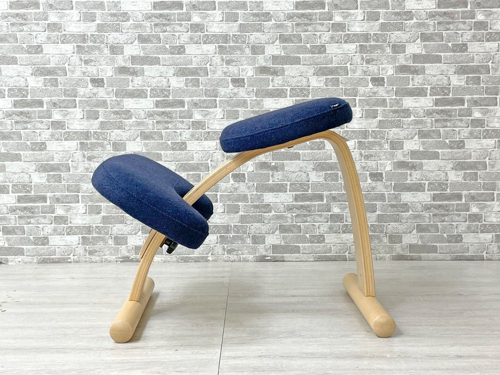 リボ RYBO バランスイージー Balans EASY デスクチェア バランスチェア 学習椅子 姿勢矯正 ネイビー ブナ材 北欧 ノルウェー ●