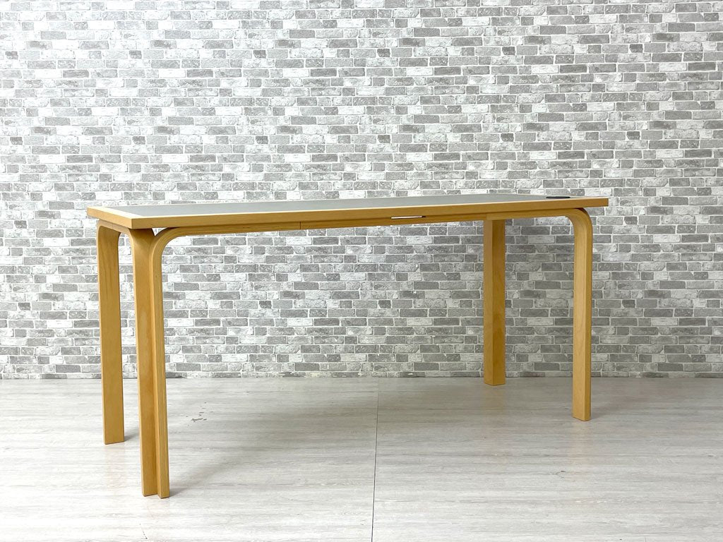 マグナスオルセン Magnus Olesen デスク リノリウム × ビーチ材 W150×Ｄ60cm R・ティエセン＆J・ソーレンセン 北欧 デンマーク コード穴有 B ●
