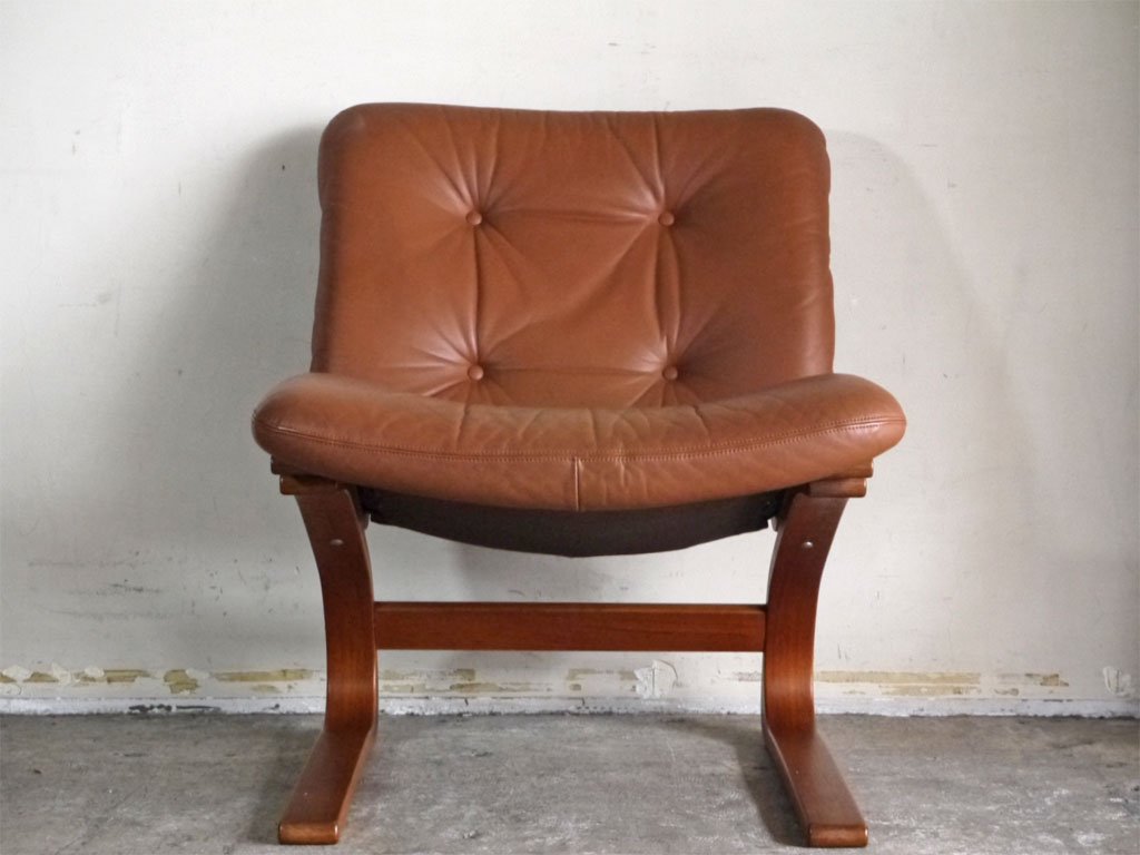 リボ・リッケン Rybo Rykken ケングーチェア Kengu Chair チーク材 ラウンジチェア レザー ノルウェー 北欧ビンテージ C ■