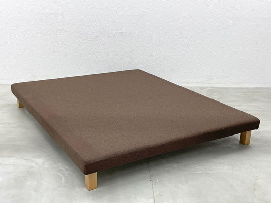 イデー IDEE チュルボ ベッド クイーンサイズ相当 TURBOT BED Queen size ロータイプベッド メープル脚 受注生産品 美品 〓