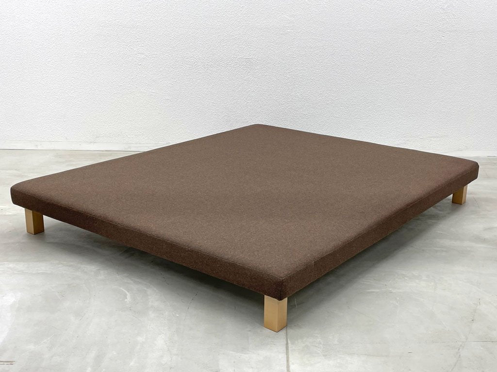 イデー IDEE チュルボ ベッド クイーンサイズ相当 TURBOT BED Queen size ロータイプベッド メープル脚 受注生産品 美品 〓