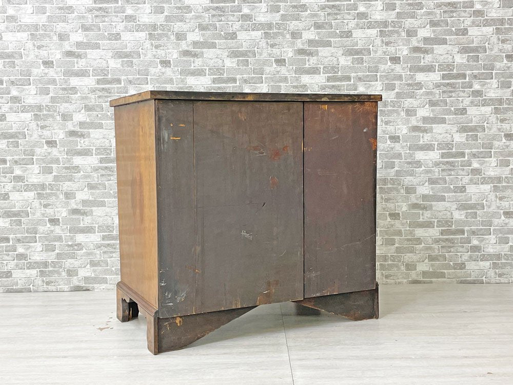 UKビンテージ Vintage ニーホールデスク 両袖 鍵付き ウォールナット材 バール杢 ジョージアン様式 英国家具 ●