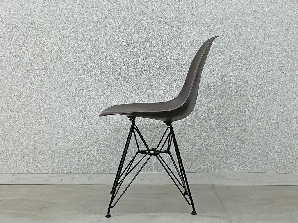 ハーマンミラー Herman Miller サイドシェルチェア DSR エッフェルベース ポリプロピレン製 チョコレートブラウン C&R イームズ Eames ミッドセンチュリー 〓