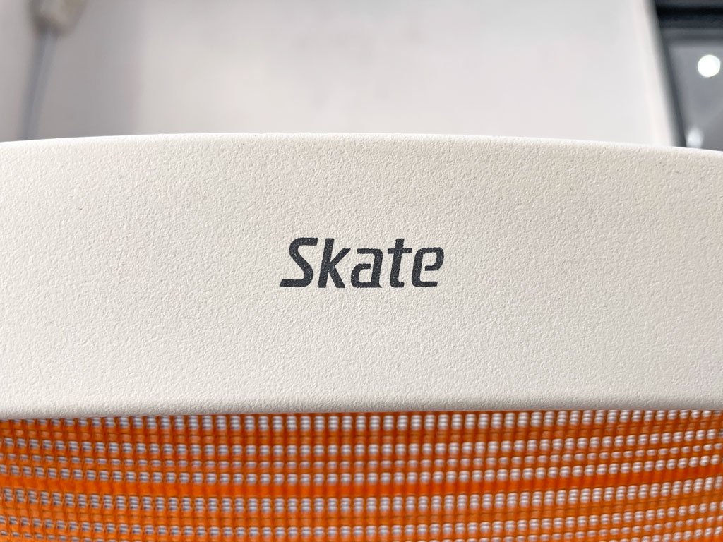 エルゴヒューマン Ergohuman スケート Skate デスクチェア オフィスチェア オレンジ メッシュ KM33 ホワイトフレーム 多機能 現状品 ★