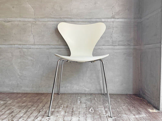 フリッツハンセン Fritz Hansen セブンチェア ホワイトラッカー アルネ・ヤコブセン 1989年製 デンマーク ビンテージ レッグキャップ欠品 A  ♪