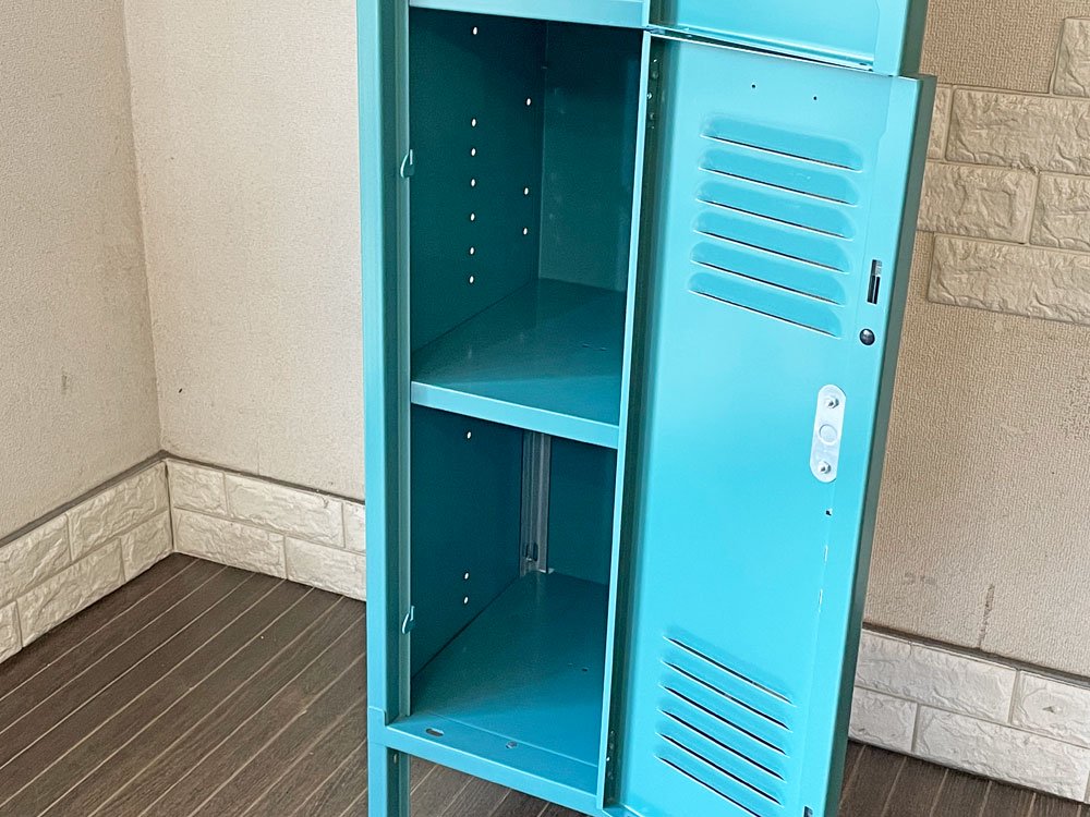 リオン LYON スチール ロッカー 2-TIER LOCKER ルーバーカット ブルー系 light teal ワードローブ インダストリアル P.F.S取扱 定価￥79,200- ◎