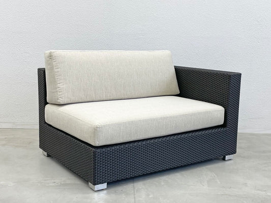 ワイスワイス WISE・WISE ミロ 片アームソファ MIRO SV-107M-R One Arm Sofa アルミ脚 プラスチックコード 屋外使用可能 展示品 定価 230,000円 〓