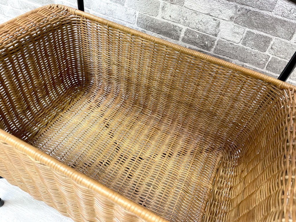 イデー IDEE ワラビー WALLABY バスケットスタンド BASKET STAND ラタン スチール ブラック 定価￥29,900- ●