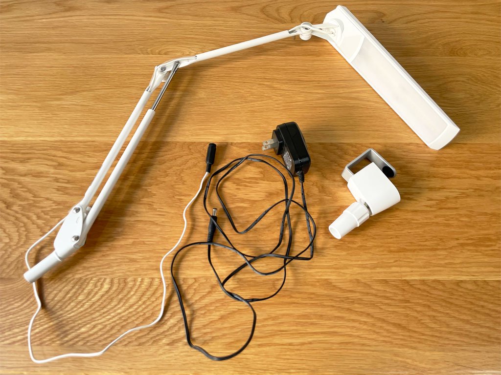 アクタスキッズ ACTUS KIDS LED D-LAMP A12 デスクランプ LEDランプ 調光 調色 クランプ式 ホワイト 廃番 ★