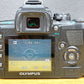 オリンパス OLYMPUS デジタル一眼レフカメラ E-410 標準ズームレンズキット+デジタル35ｍｍマクロレンズ 電源付属品 取説 完動品 〓