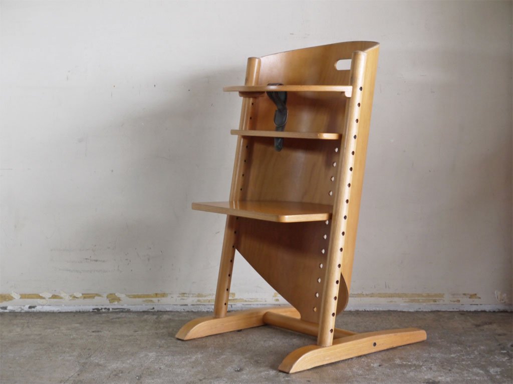 モイジ MOIZI モイジチェア1 ベビー チャイルドチェア 木製ガード付き 子供椅子 ブナ材 ナチュラル ドイツ ■