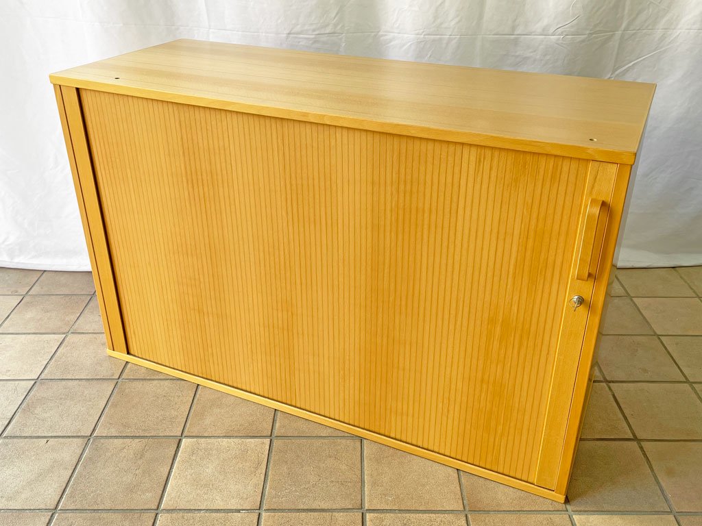 ラボファ Labofa 木製キャビネット ストレージ 蛇腹扉 デンマーク製 鍵付き 台座なし W116cm 北欧家具
 ◇