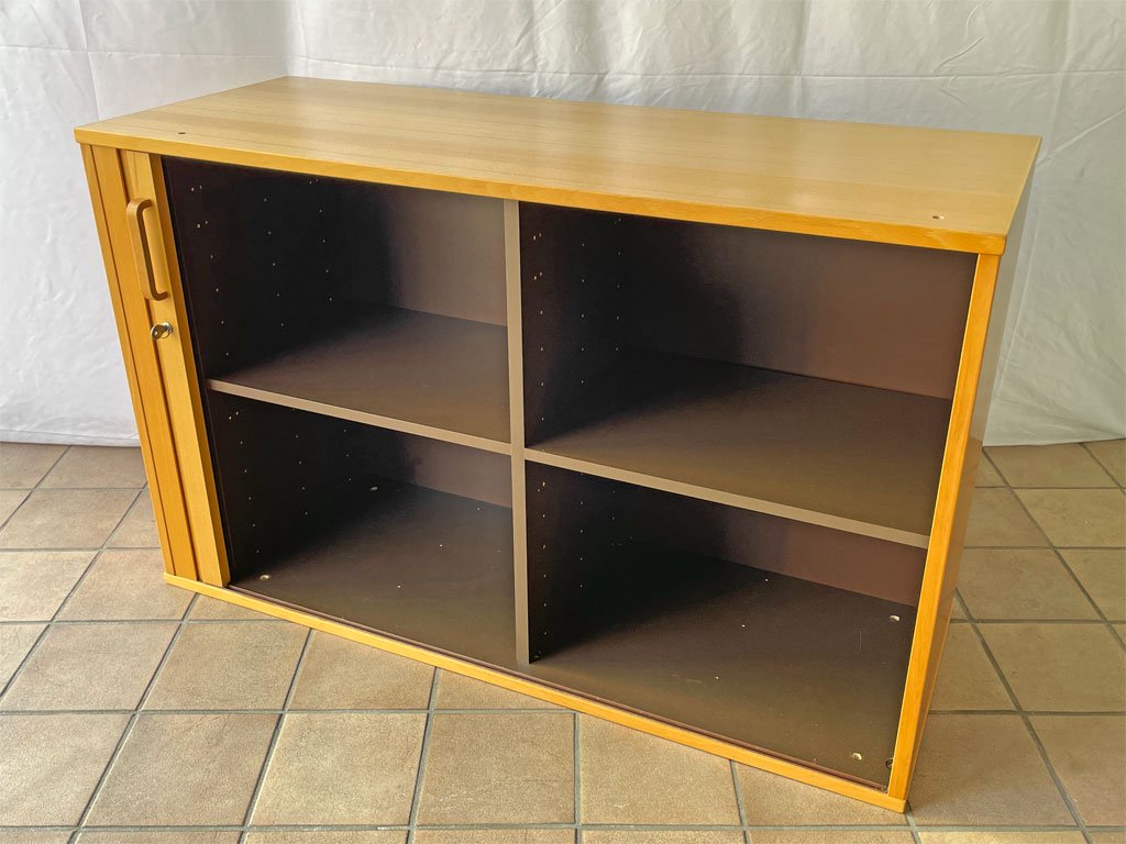 ラボファ Labofa 木製キャビネット ストレージ 蛇腹扉 デンマーク製 鍵付き 台座なし W116cm 北欧家具
 ◇