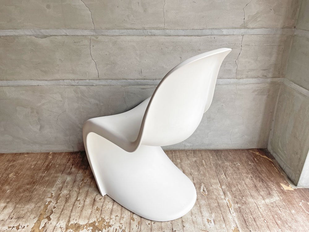 ヴィトラ vitra パントンチェア Panton Chair ホワイト ヴェルナー・パントン Verner Panton スタッキングチェア スペースエイジ ミッドセンチュリー ♪