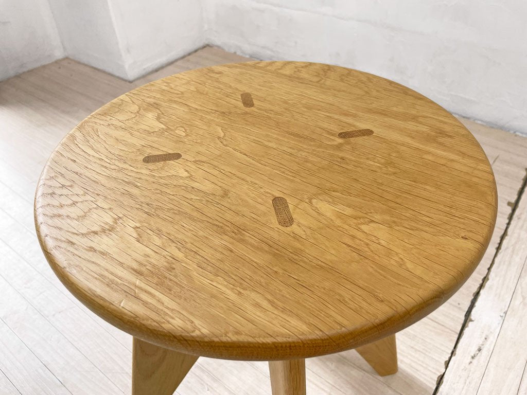 ヴィトラ vitra タブレボワ Tabouret Bois タブレソルベイ Tabouret Solvay スツール サイドテーブル オーク無垢材 ジャン・プルーヴェ 参考定価 \101,200-★