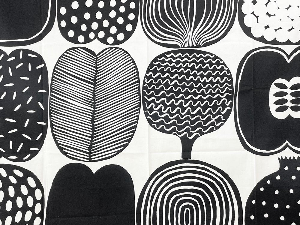 マリメッコ marimekko ヴァトゥルスカ VATRUSKA プロダクト用 ファブリック 生地 134×145cm Aino-Maija Metsola フィンランド 廃番 ●