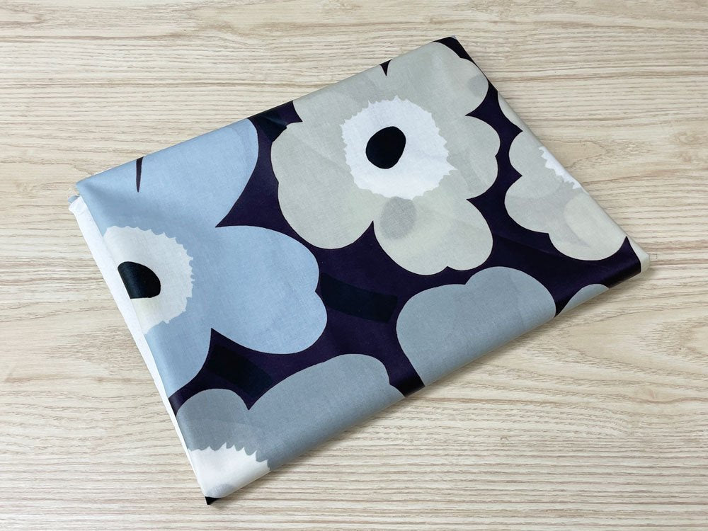 マリメッコ marimekko ピエニウニッコ2 PIENIUNIKKO2 ファブリック 146×118cm 撥水加工 パープル グレー 廃番カラー マイヤ・イソラ フィンランド ●