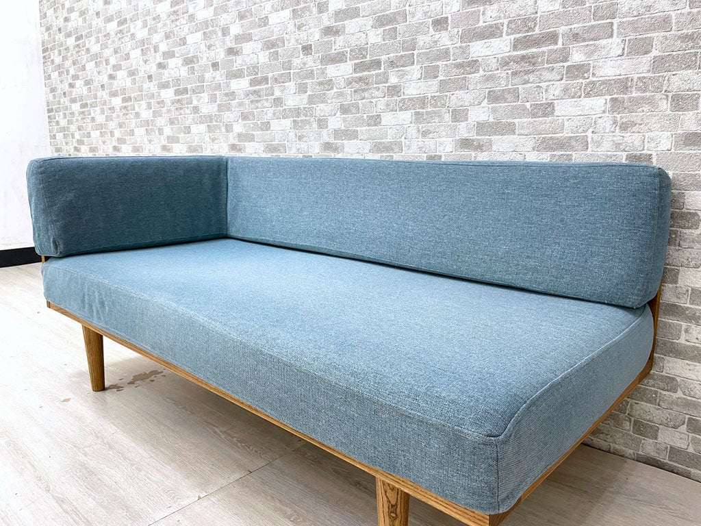 モモナチュラル Momo Natural デイ ソファ ミニ DAY SOFA MINI ベンチ 片アーム オーク材 ブルー系ファブリック カバーリング W137 定価￥68,000- ●