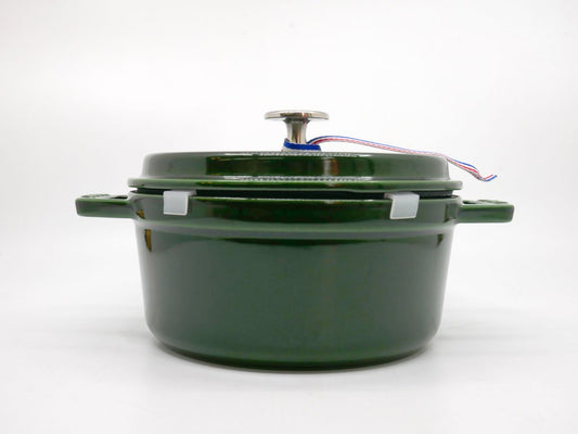 ストウブ Staub ピコ ココット ラウンド 両手鍋 ホーロー鍋 バジルグリーン 18cm フランス製 箱付き 未使用保管品 ●