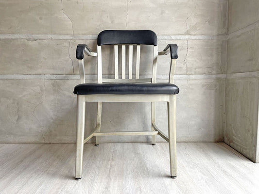 エメコ EMECO ネイビー アームチェア NAVY ARMCHAIR パット付き ビンテージ 軍配給品 サープラス 軍モノ ビンテージ 70s A ♪