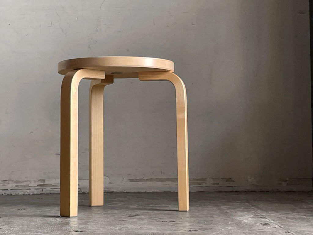 アルテック artek スツール60 Stool60 3本脚 バーチ材 ナチュラル アルヴァ・アアルト 北欧家具 ■