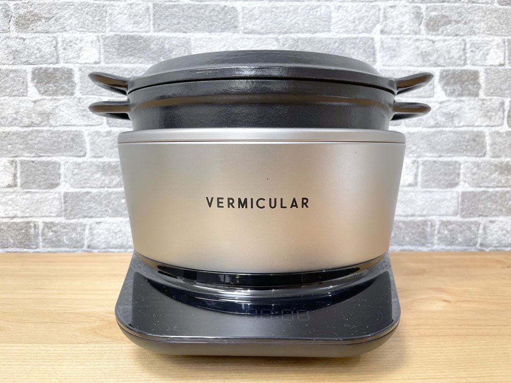 バーミキュラ VERMICULAR ライスポットミニ セット 3合炊きモデル RP19A ソリッドシルバー 炊飯器 鋳物ホーロー鍋 IH調理器 日本製 定価	67,760円 ●