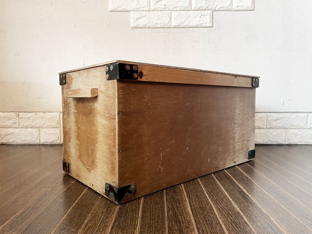 UKビンテージ Vintage ウッドボックス 木箱 61×34cm フタ&持ち手&ラベルホルダー付 インダストリアル ◎