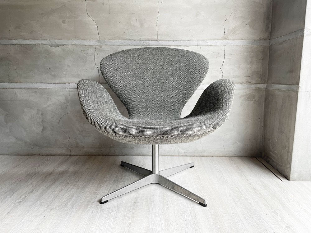 フリッツハンセン Fritz Hansen スワンチェア ラウンジチェア ファブリック アルネ・ヤコブセン Arne Jacobsen 名作椅子 北欧 デンマーク ♪