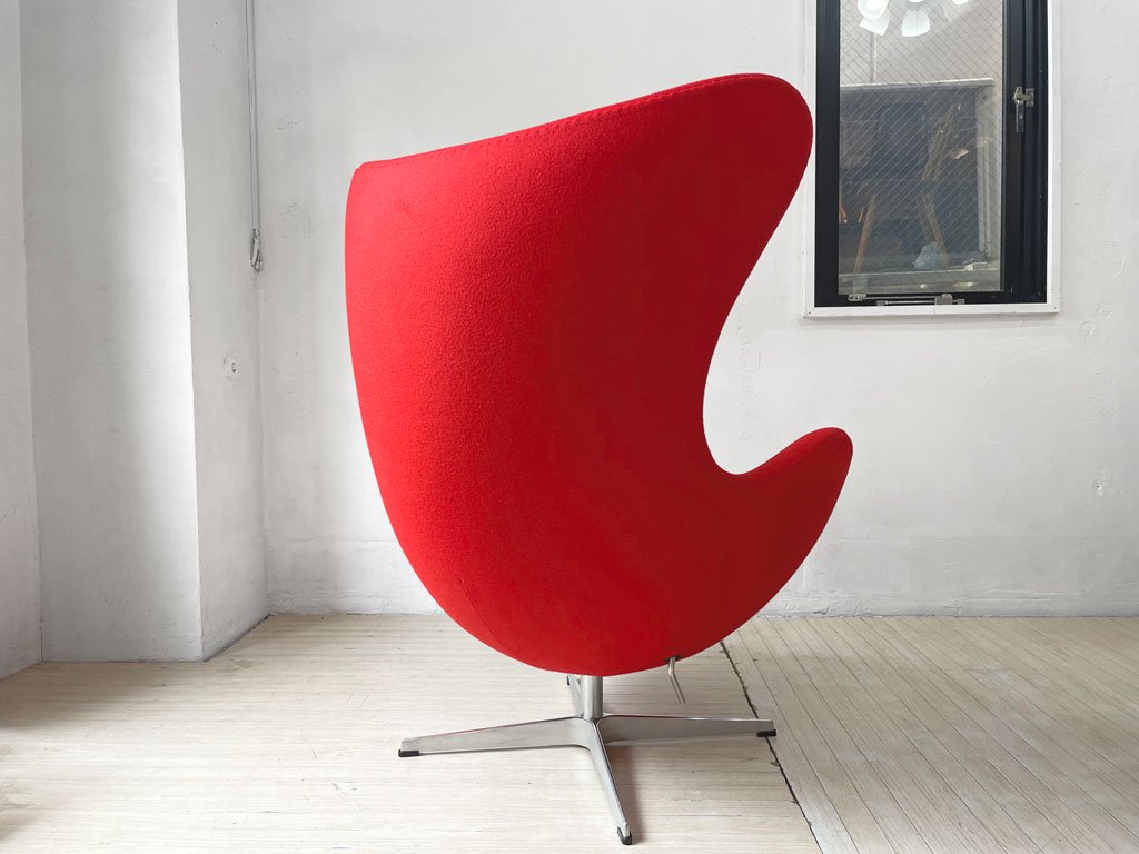 フリッツハンセン Fritz Hansen エッグチェア Egg chair ラウンジチェア レッド クヴァドラ生地 オートリターン アルネ・ヤコブセン デンマーク 参考定価 \1,191,300-★