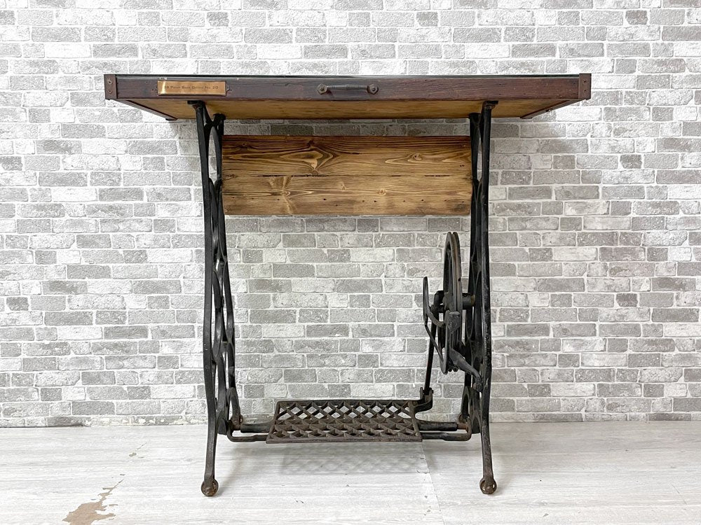 ビンテージ Vintage プリンタートレイ×ミシン脚 テーブル W82cm 足踏み ガラストップ 工業系 インダストリアル 店舗什器 リメイク家具 ●