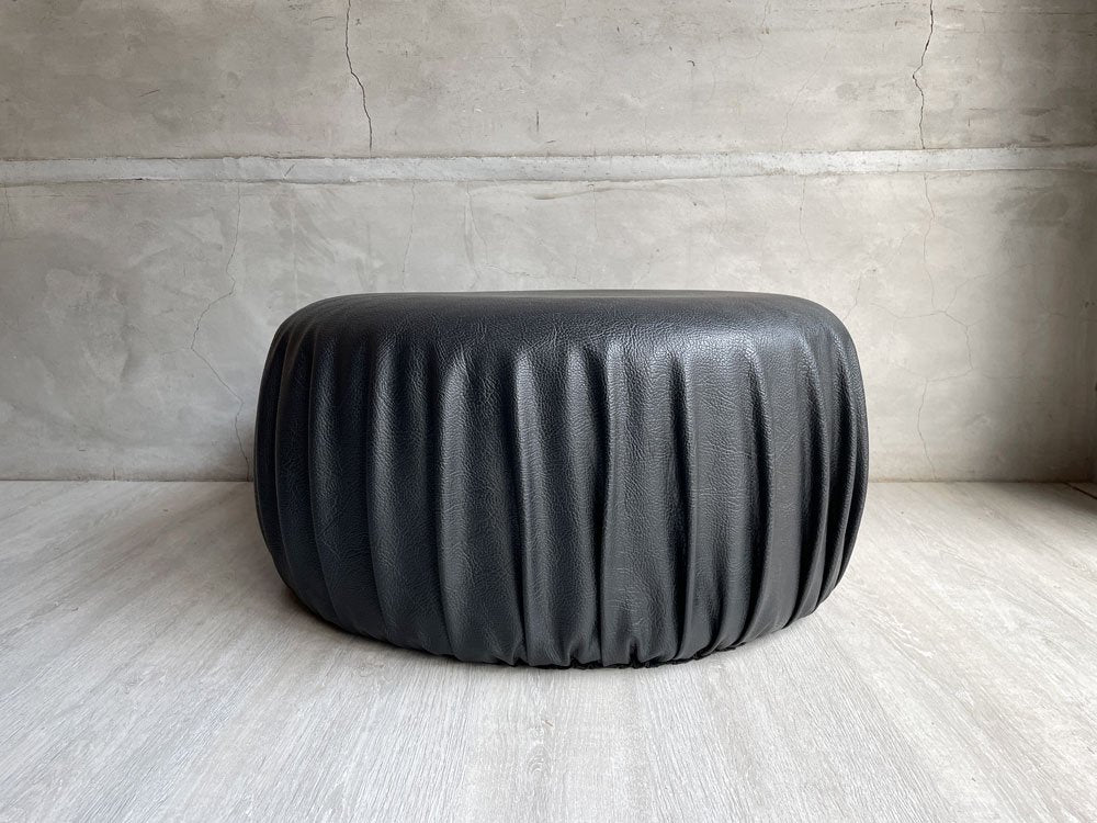 リーンロゼ ligne roset オットマン スツール ブラック レザー 合皮 W67 カバーリング フランス 廃番 ♪