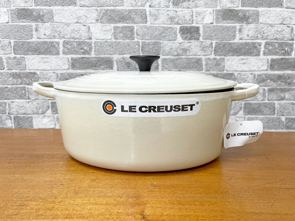 ルクルーゼ LE CREUSET トラディション ココットオーバル 25cm 68デューン  両手鍋 鋳物 箱付き フランス 未使用品 廃番カラー ●